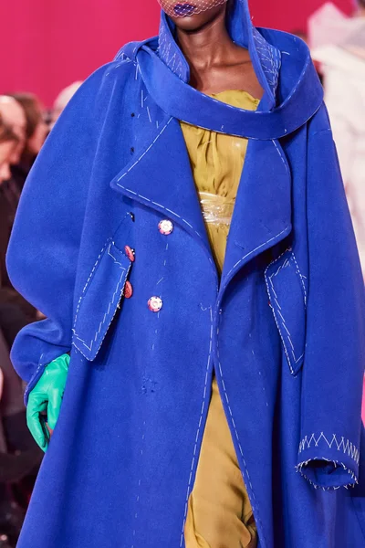 Look 145